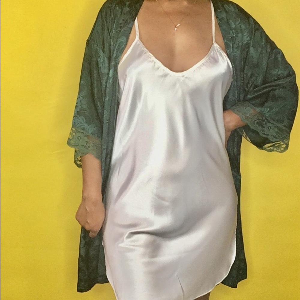 Kelly Green Robe with lace cuffs